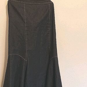 Long skirt denim